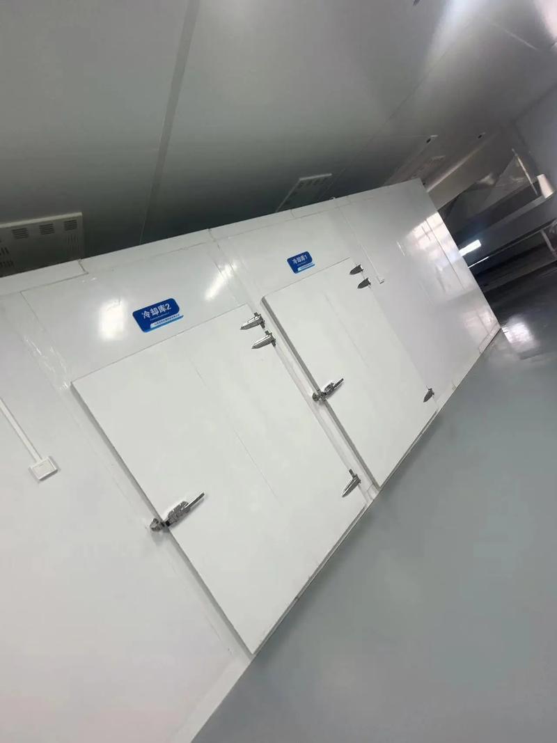 擋水板與傳統(tǒng)防水手段在抗壓能力上的對比