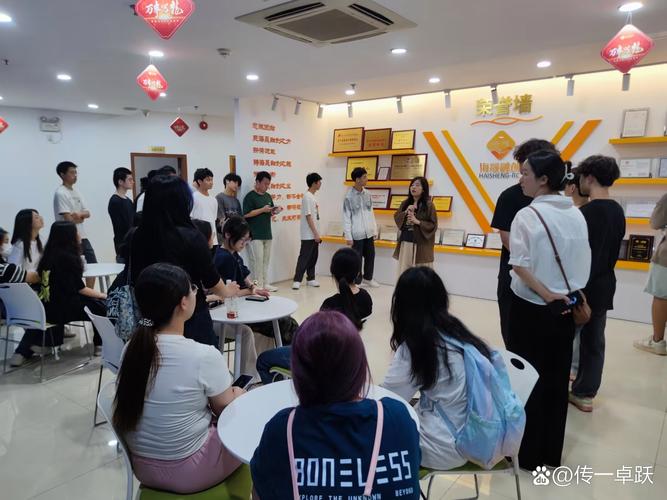 表冷器蒸發(fā)器在熱交換過(guò)程中對(duì)流體溫度分布的影響